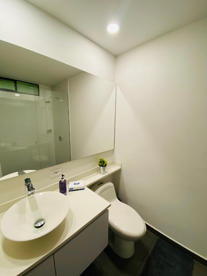 Apartamento Lauret En Laureles Medellín Zewnętrze zdjęcie
